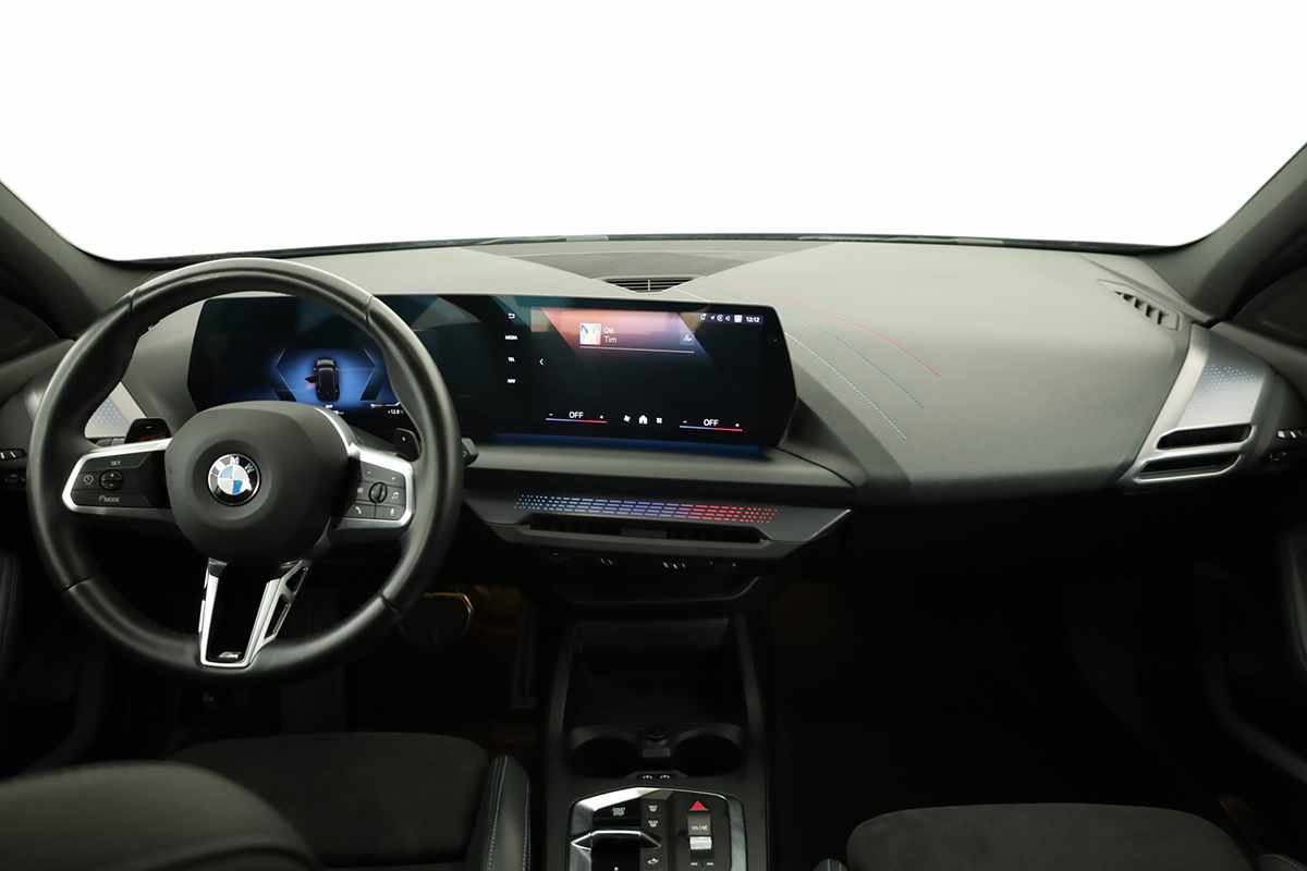 bmw-serie-1-2025-gasolina-1499cc