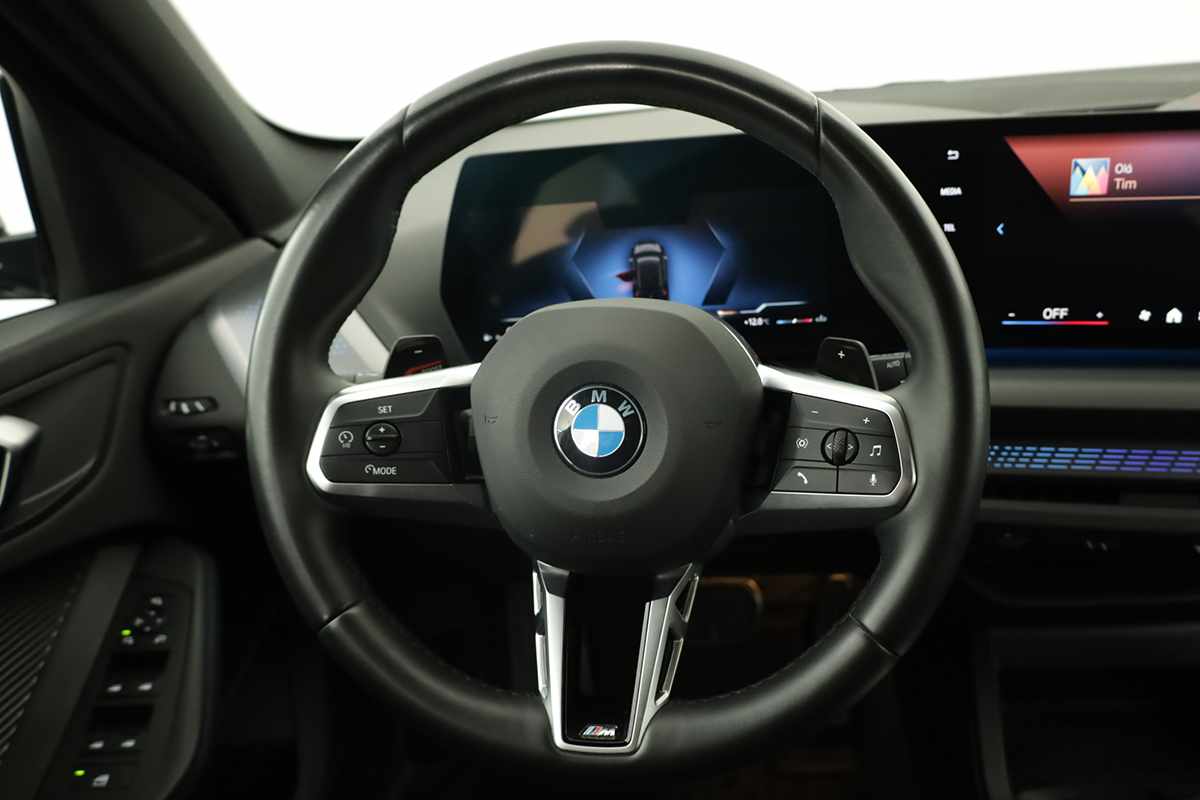 bmw-serie-1-2025-gasolina-1499cc