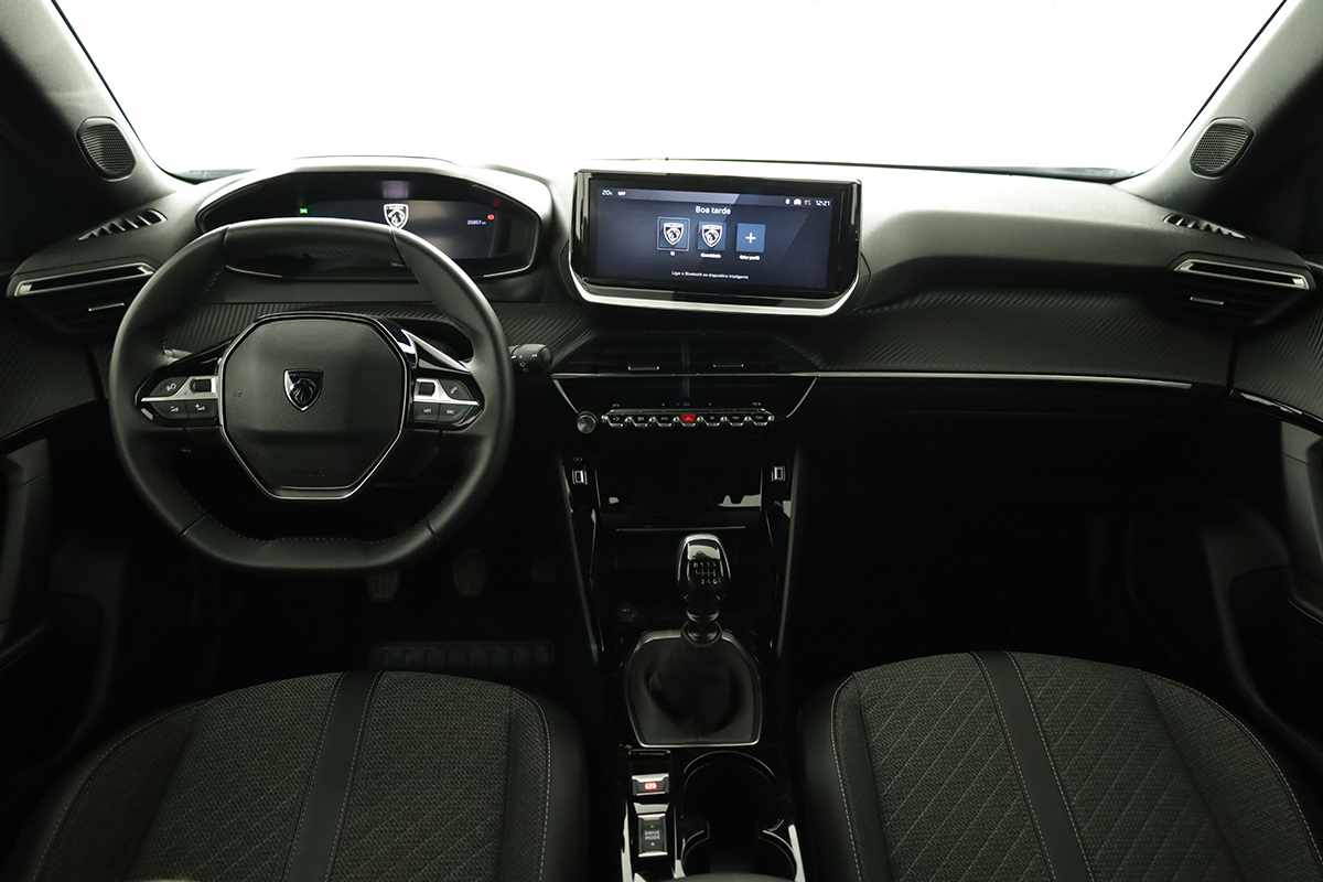 peugeot-2008-2024-gasolina-1199cc