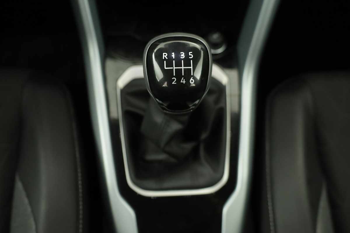 volkswagen-t-roc-2025-gasolina-999cc