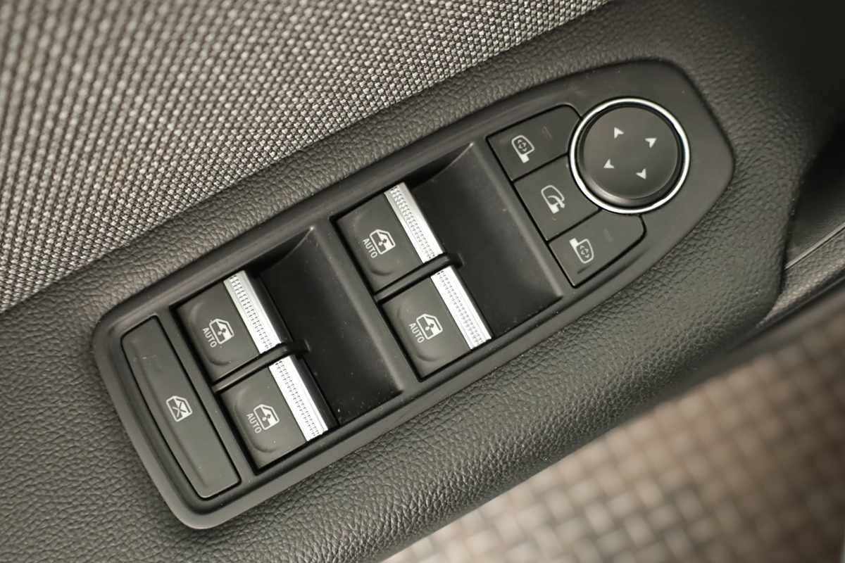 renault-captur-2025-gpl-999cc