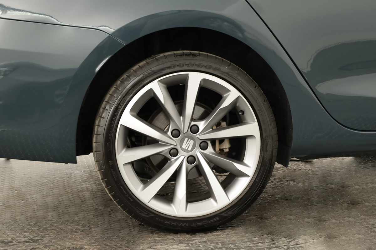 seat-leon-st-2025-hibrido-a-gasolina-1498cc