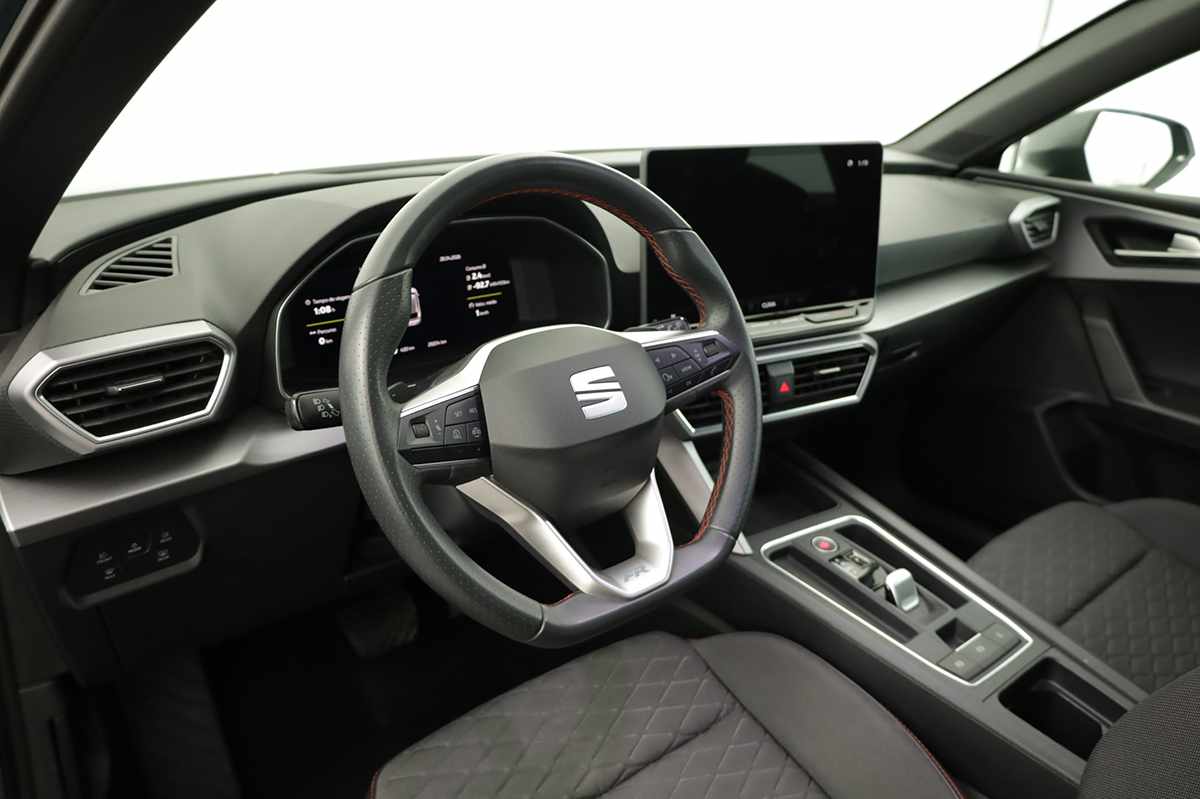 seat-leon-st-2025-hibrido-a-gasolina-1498cc