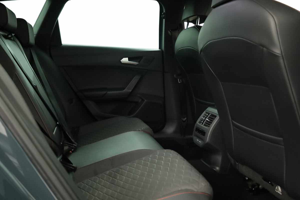 seat-leon-st-2025-hibrido-a-gasolina-1498cc