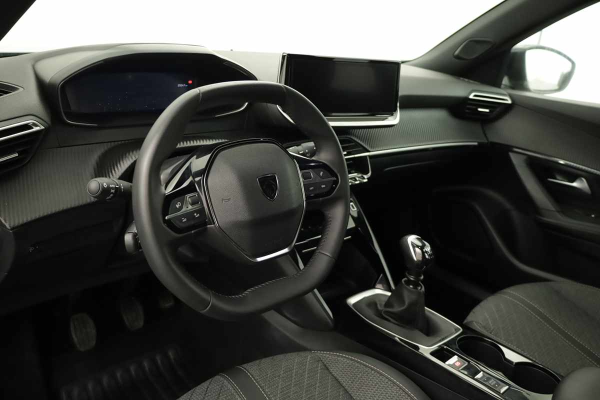 peugeot-2008-2025-gasolina-1199cc