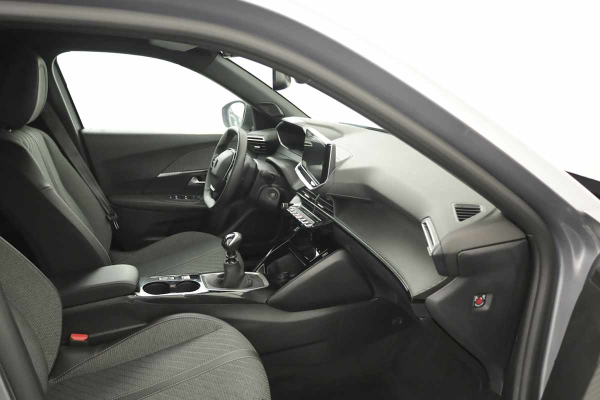 peugeot-2008-2025-gasolina-1199cc