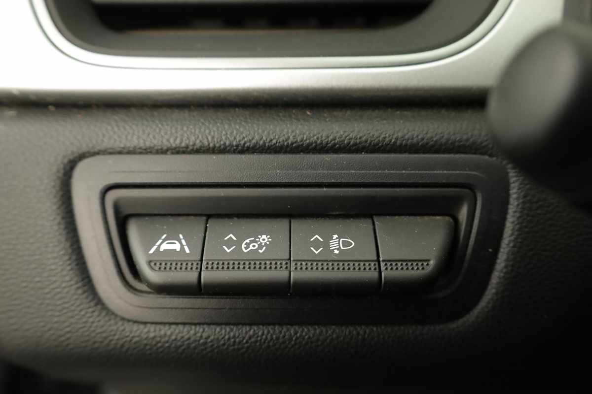 renault-captur-2024-gpl-999cc