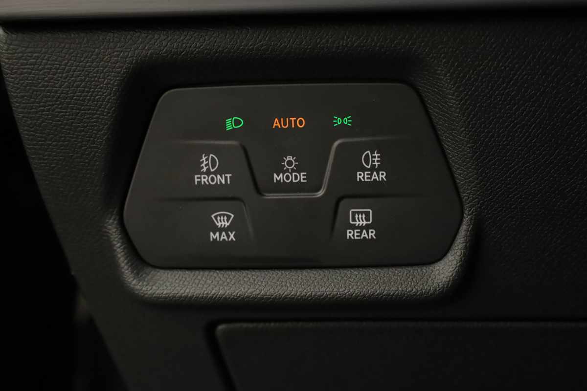 seat-leon-st-2025-hibrido-a-gasolina-1498cc