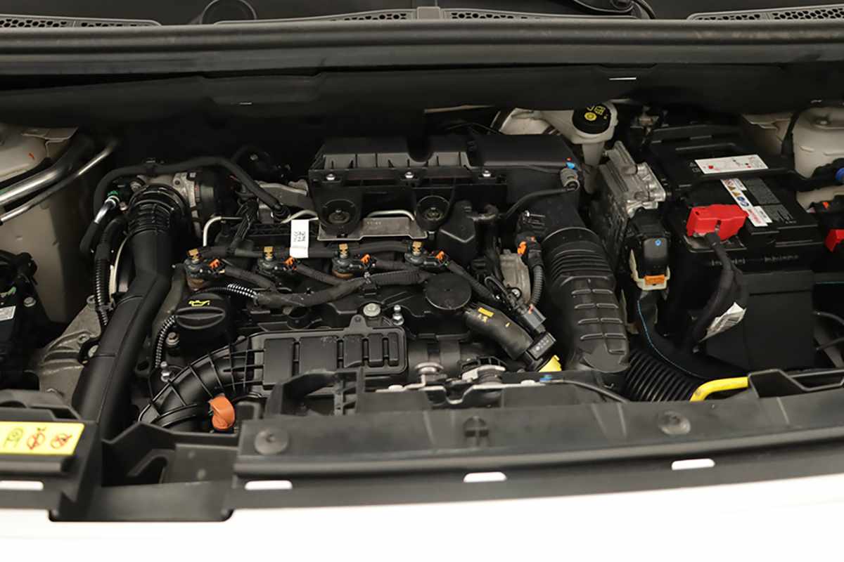 peugeot-partner-2024-diesel-1499cc