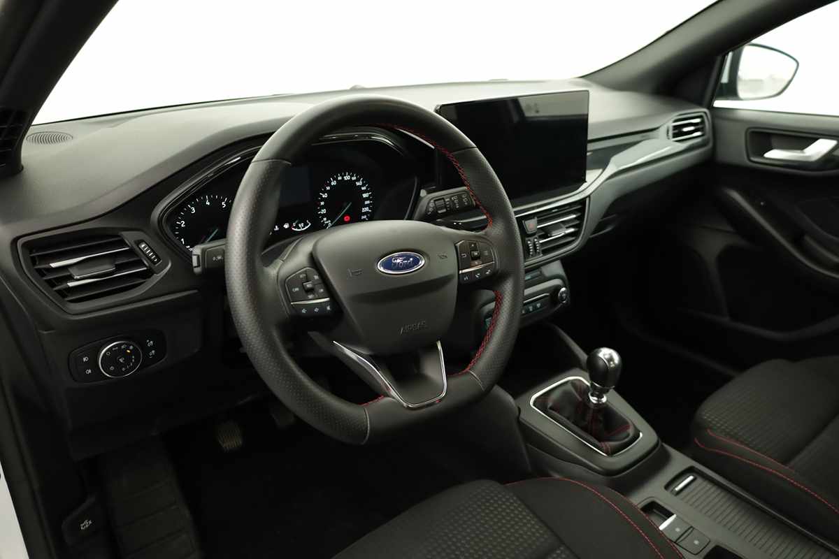ford-focus-2025-gasolina-998cc