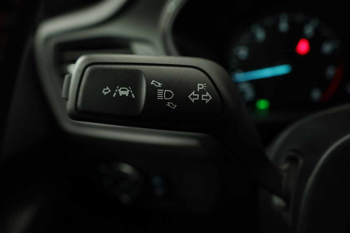 ford-focus-2025-gasolina-998cc