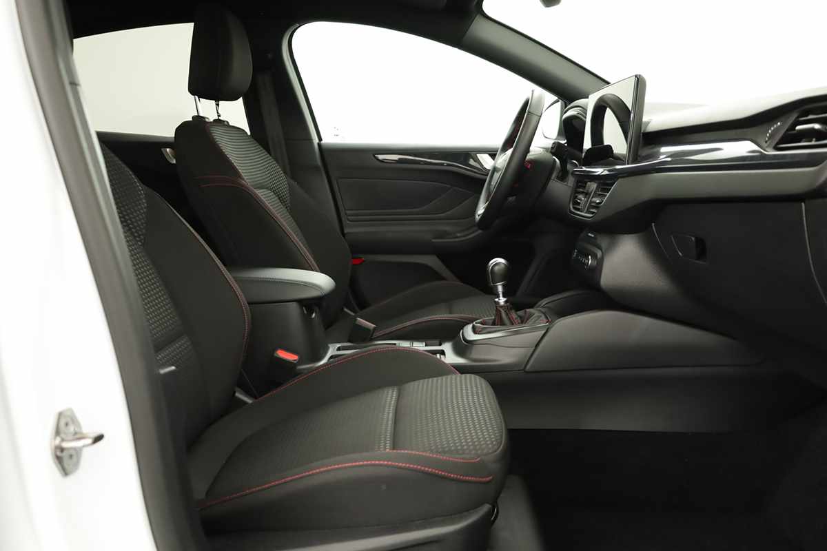 ford-focus-2025-gasolina-998cc