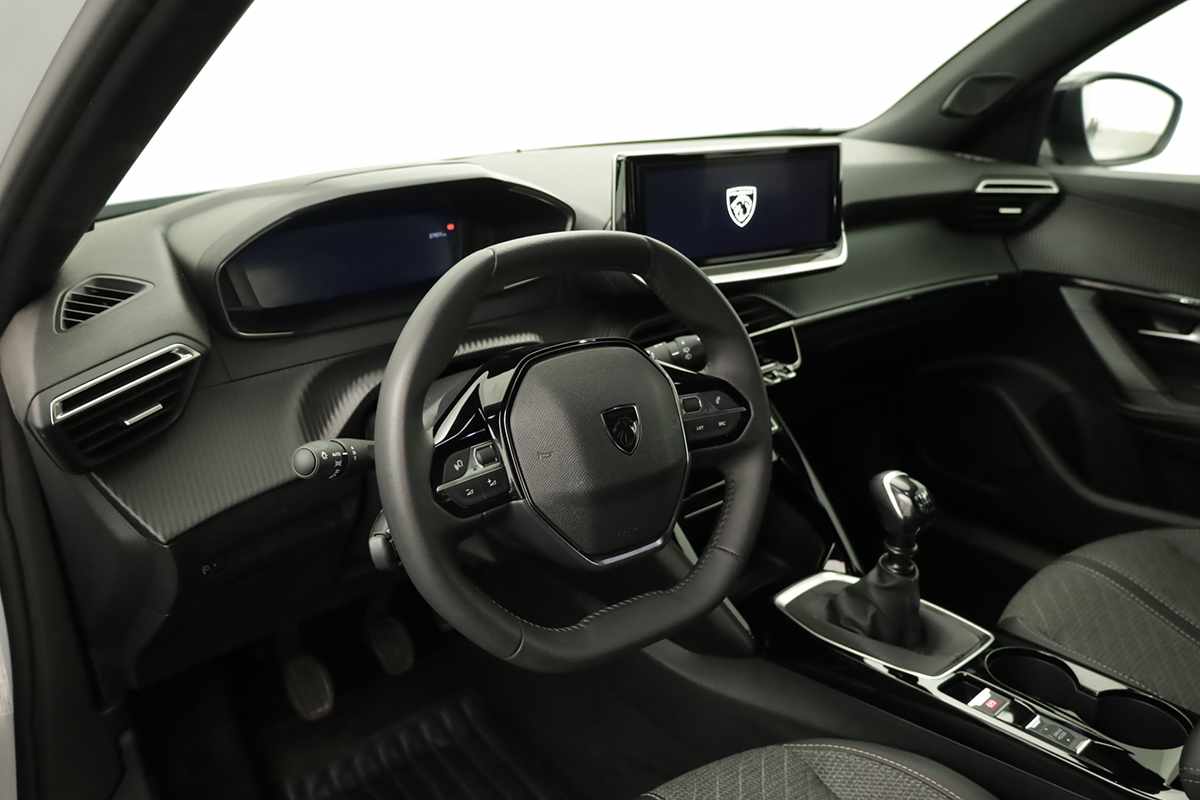 peugeot-2008-2025-gasolina-1199cc