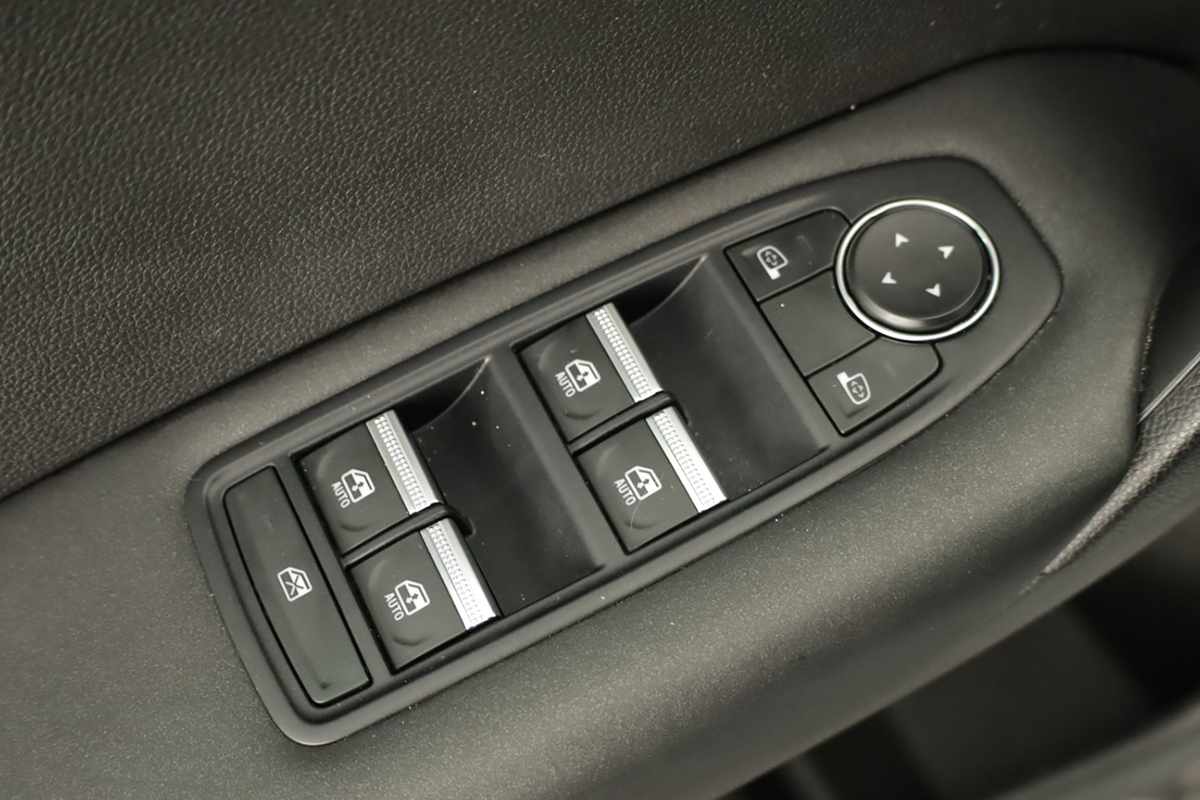 renault-captur-2024-gasolina-999cc