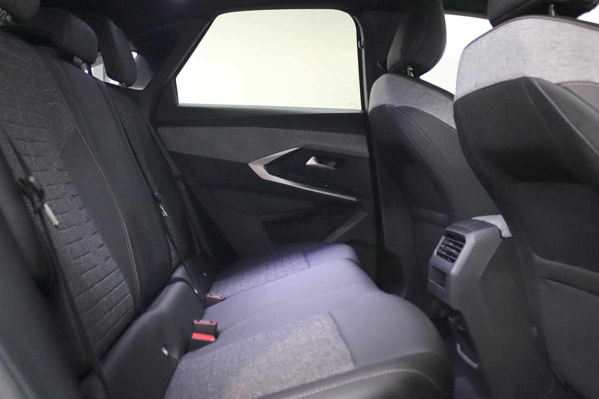 peugeot-3008-2025-gasolina-1199cc
