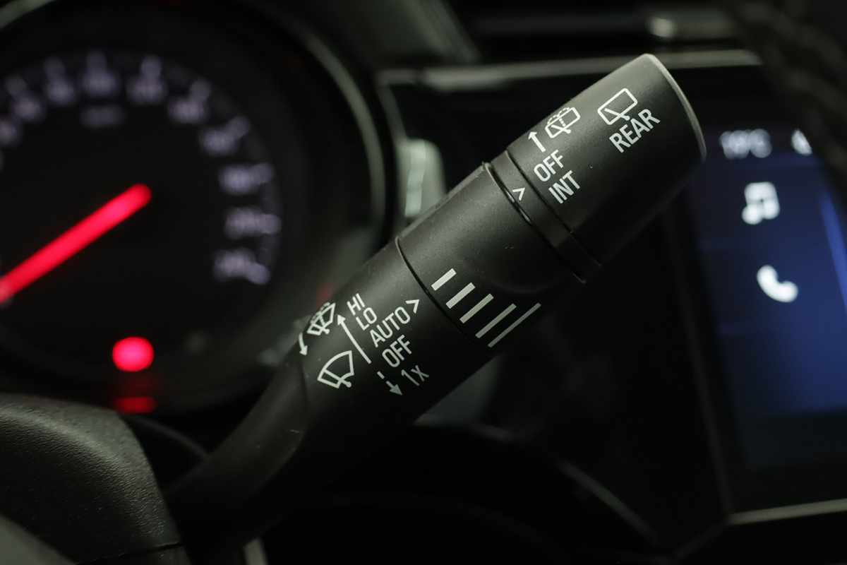 opel-corsa-2025-gasolina-1199cc