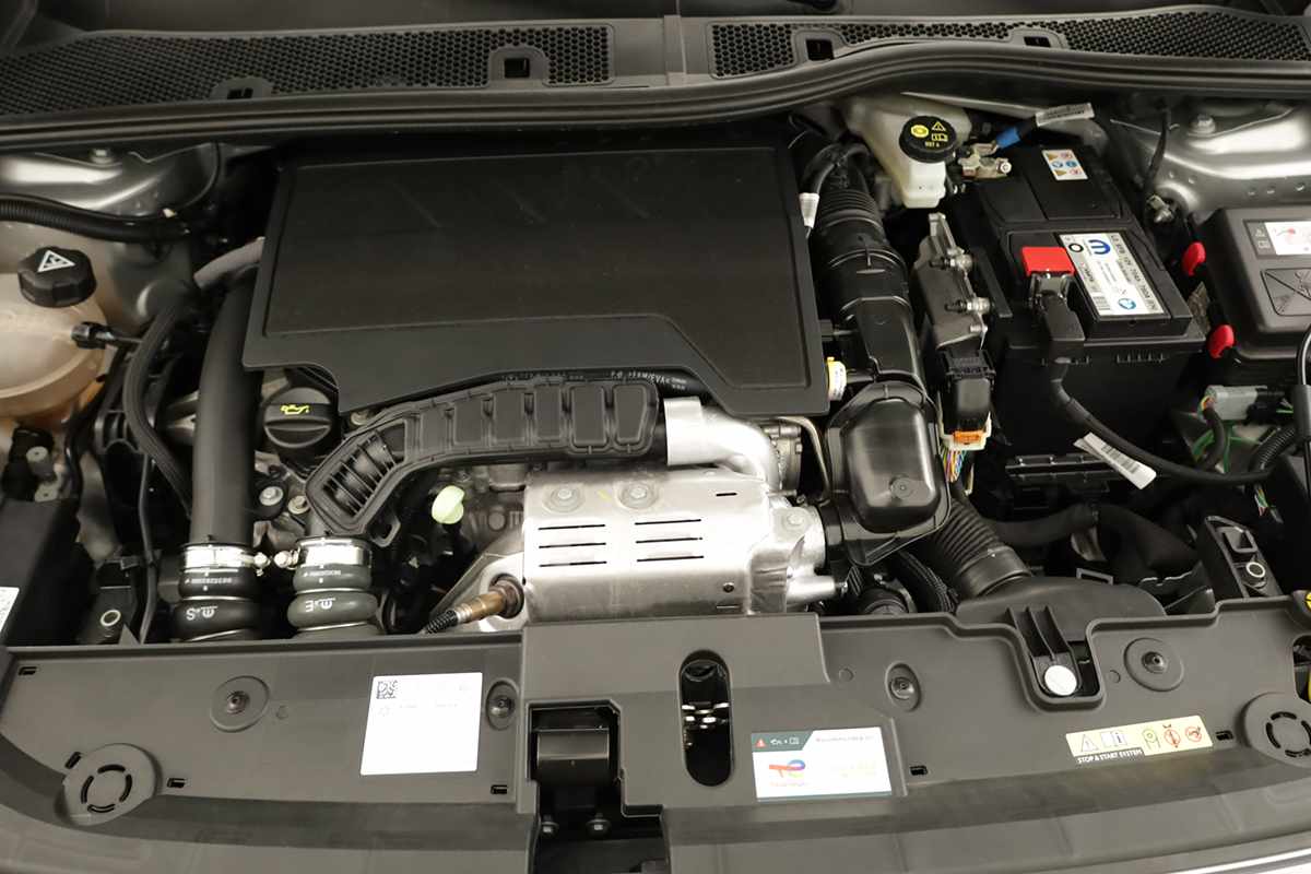 opel-corsa-2025-gasolina-1199cc