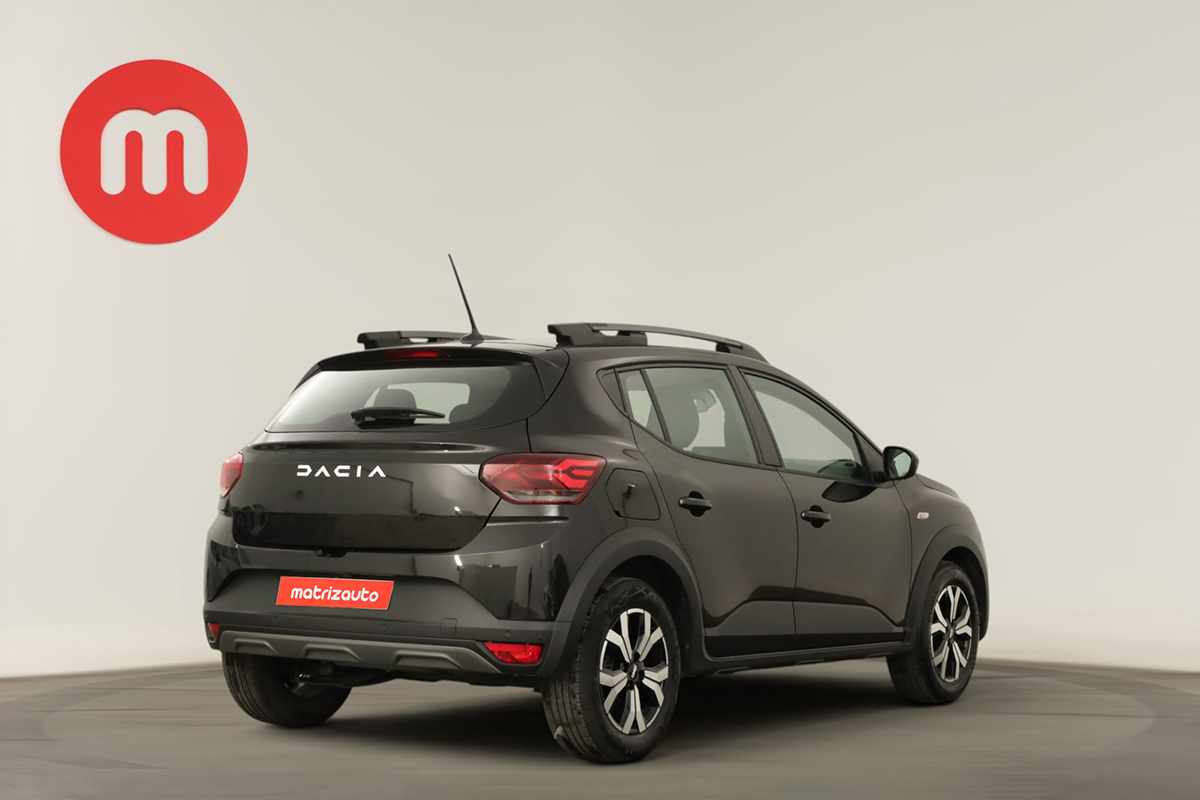 dacia-sandero-2024-gasolina-999cc