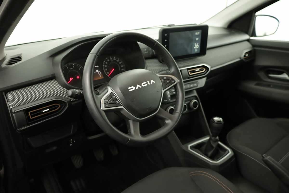dacia-sandero-2024-gasolina-999cc