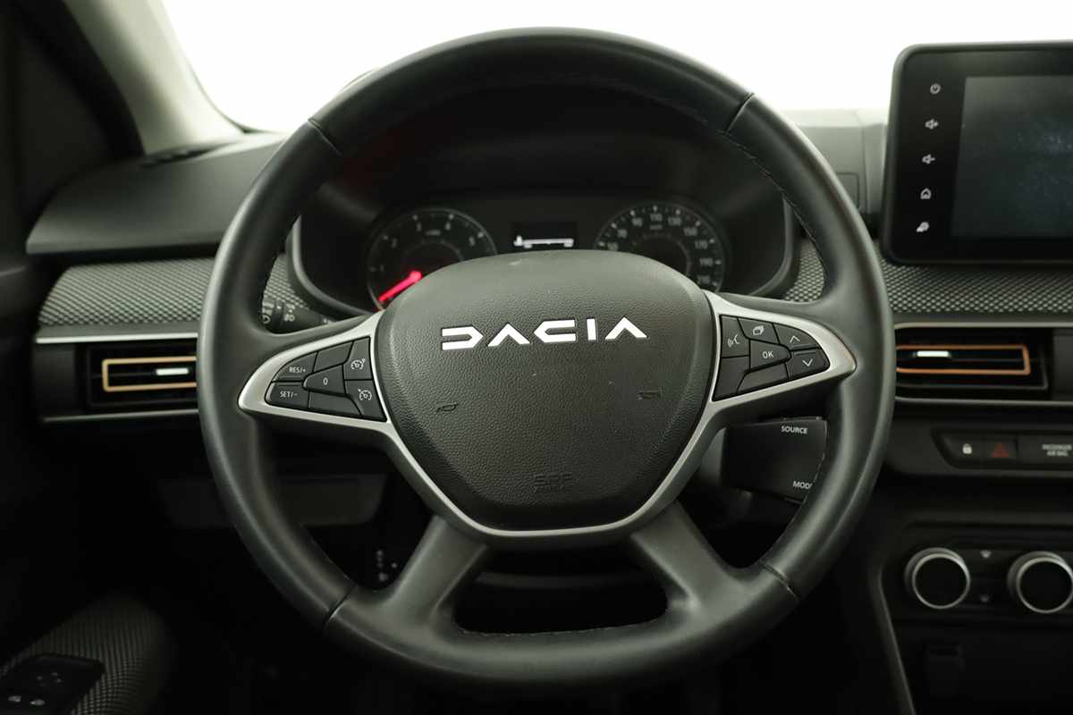 dacia-sandero-2024-gasolina-999cc