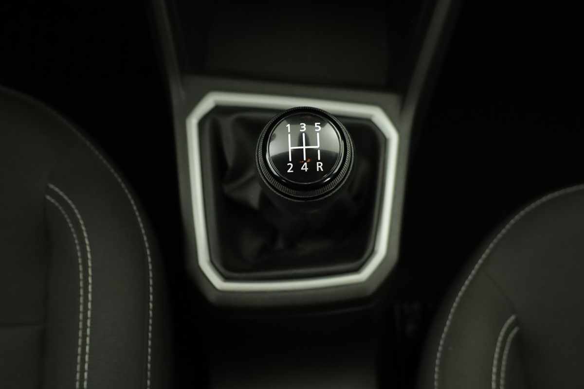 dacia-sandero-2024-gasolina-999cc