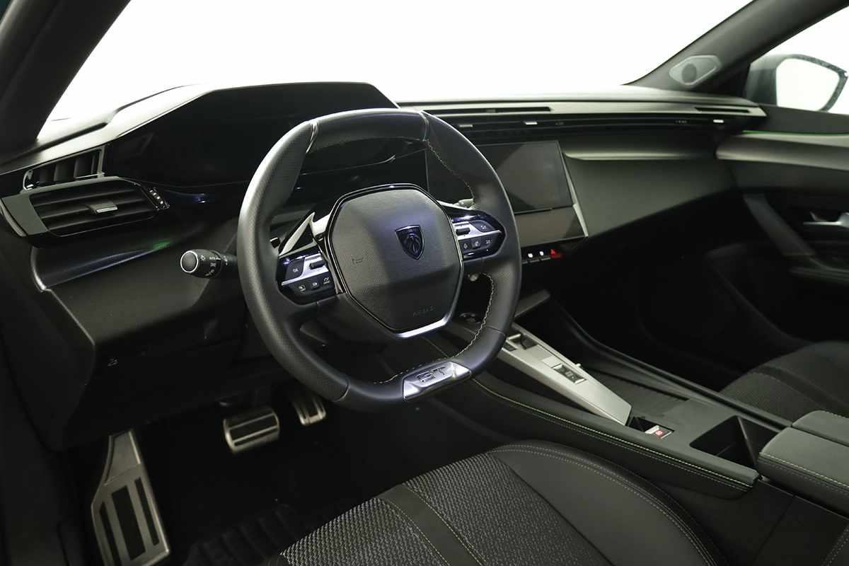 peugeot-308-sw-2024-gasolina-1199cc