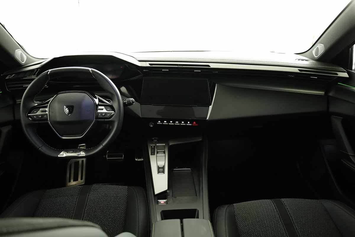 peugeot-308-sw-2024-gasolina-1199cc