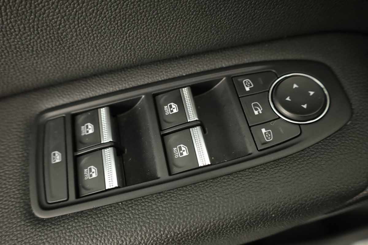 renault-captur-2023-gpl-999cc
