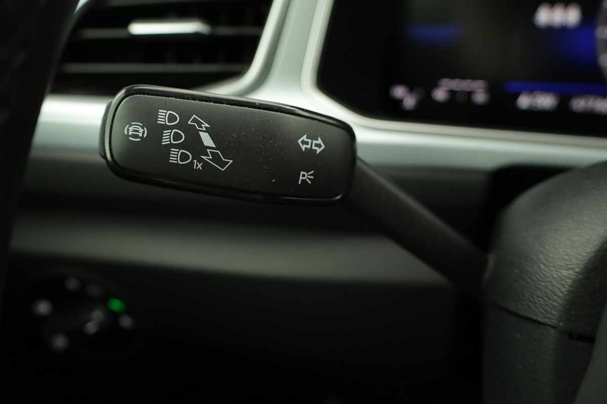 volkswagen-t-roc-2025-gasolina-999cc