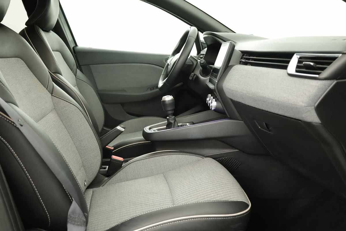 renault-clio-2024-gpl-999cc
