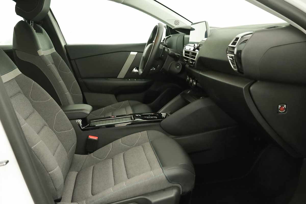citroen-c4-2024-gasolina-1199cc