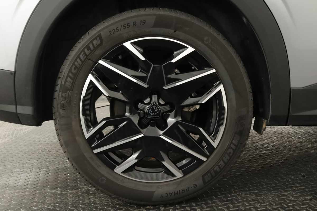 peugeot-3008-2025-gasolina-1199cc