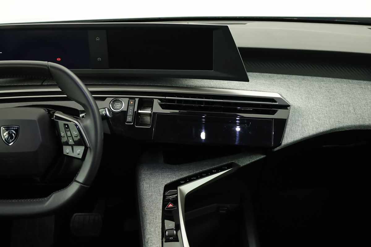 peugeot-3008-2025-gasolina-1199cc