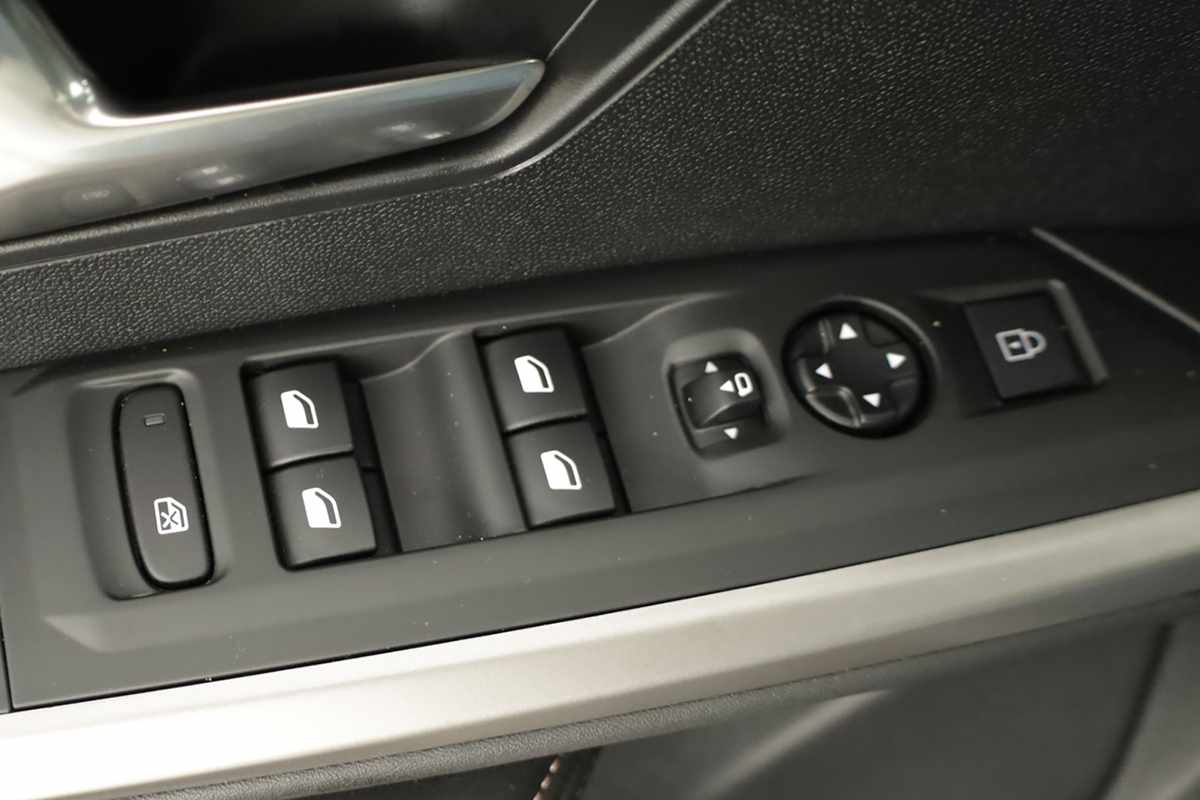 peugeot-3008-2025-gasolina-1199cc
