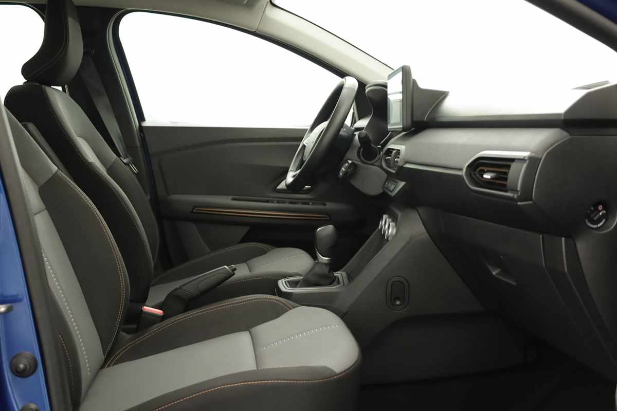 dacia-sandero-2024-gasolina-999cc