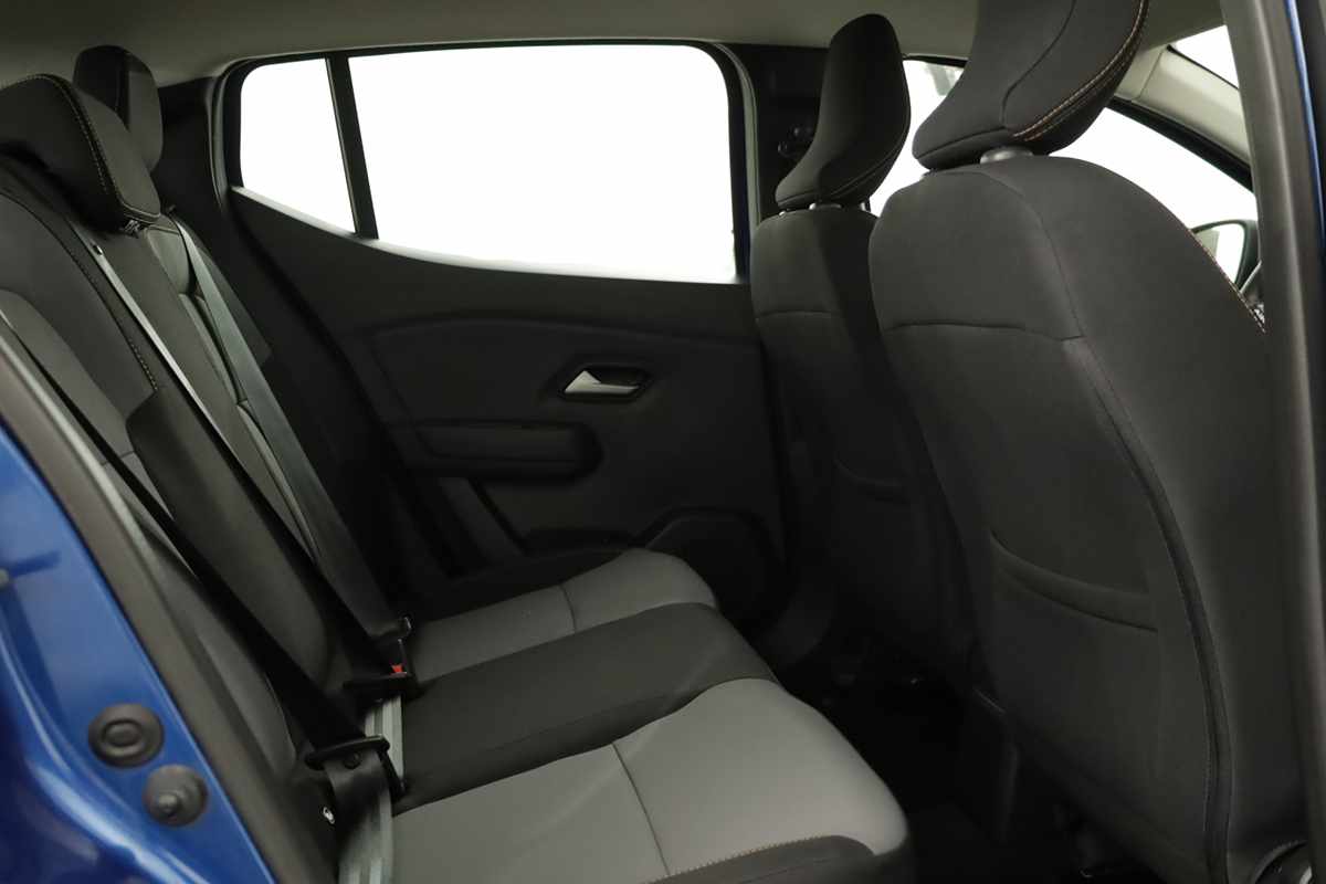 dacia-sandero-2024-gasolina-999cc