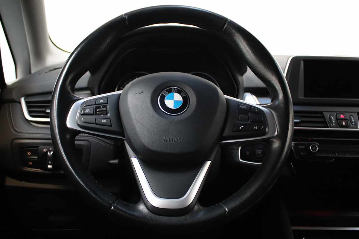 bmw-serie-2-2018-diesel-1496cc