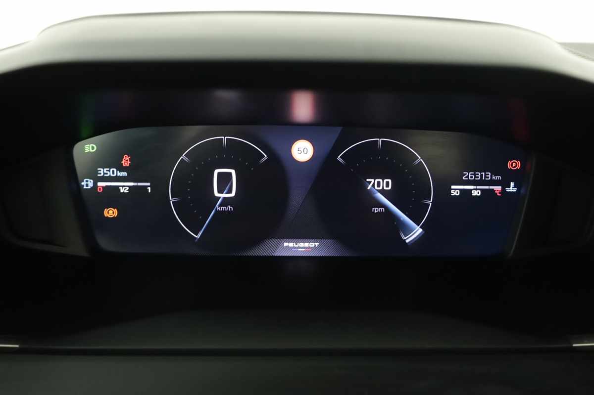 peugeot-2008-2025-gasolina-1199cc