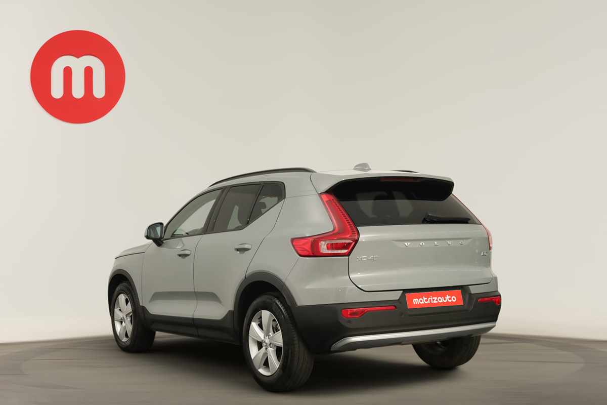 volvo-xc40-2025-gasolina-1969cc