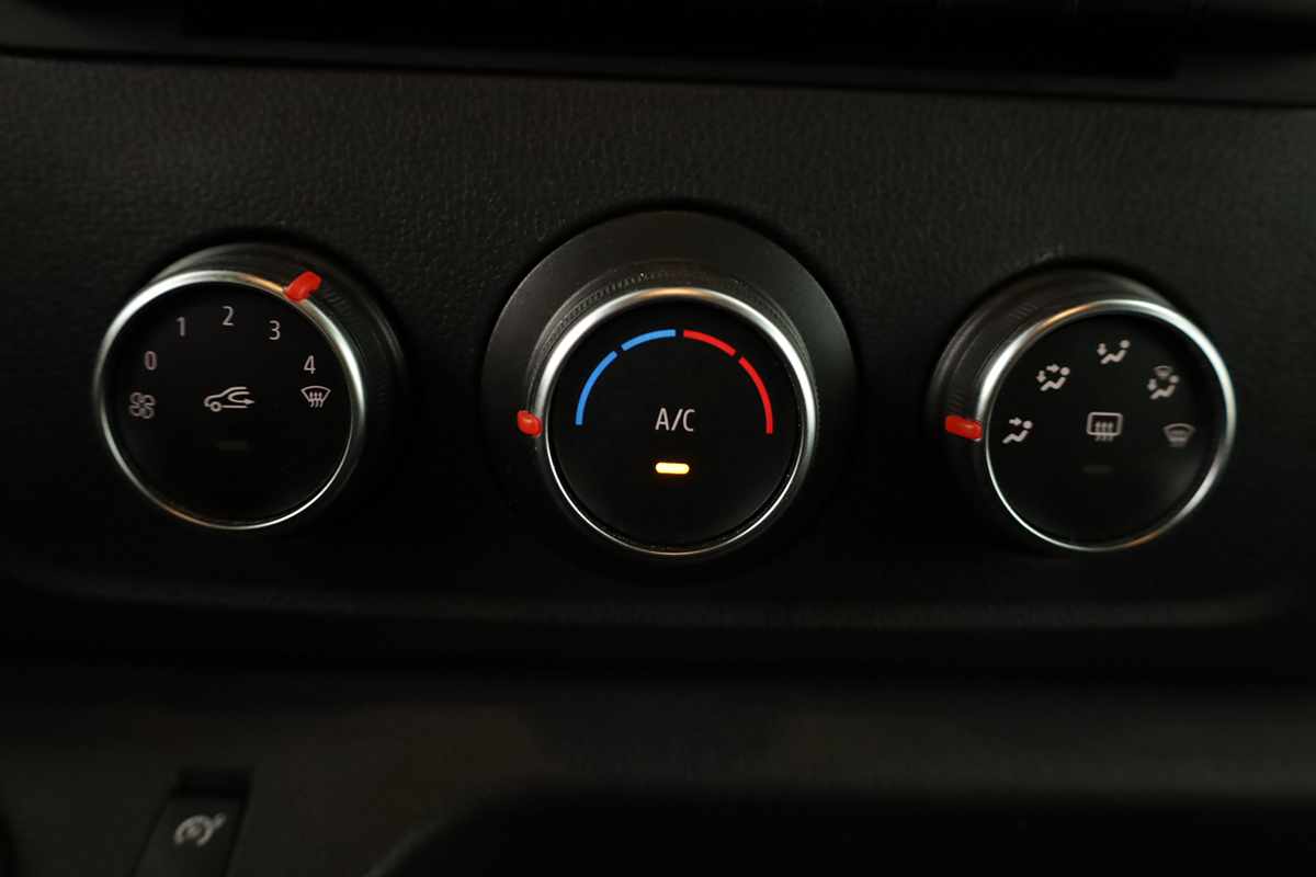 renault-master-2022-diesel-2299cc