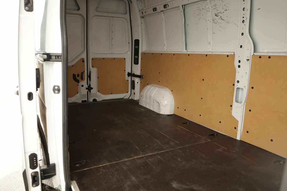 renault-master-2022-diesel-2299cc