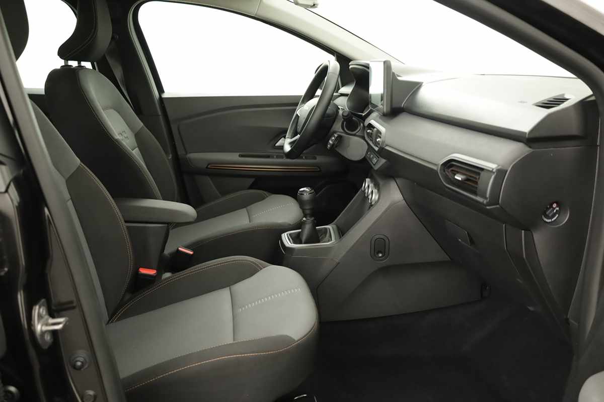 dacia-sandero-2024-gpl-999cc