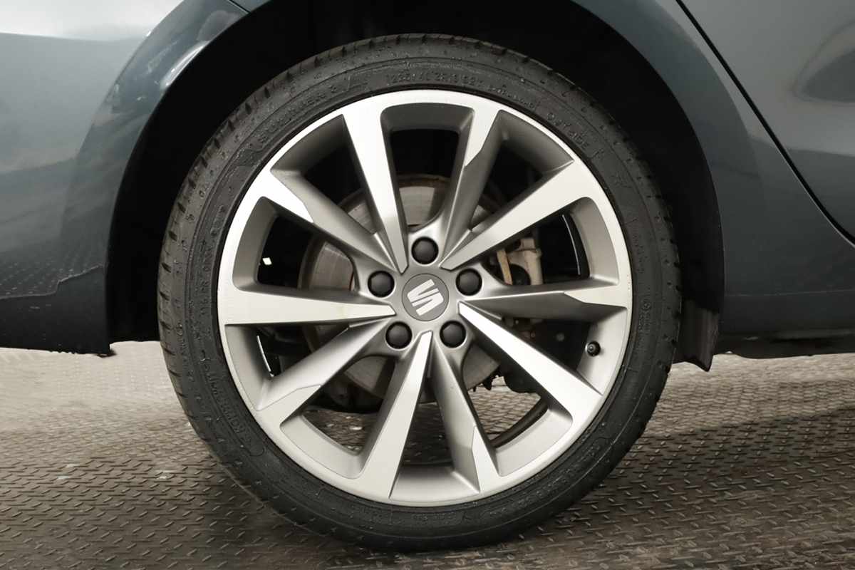 seat-leon-st-2025-hibrido-a-gasolina-1498cc