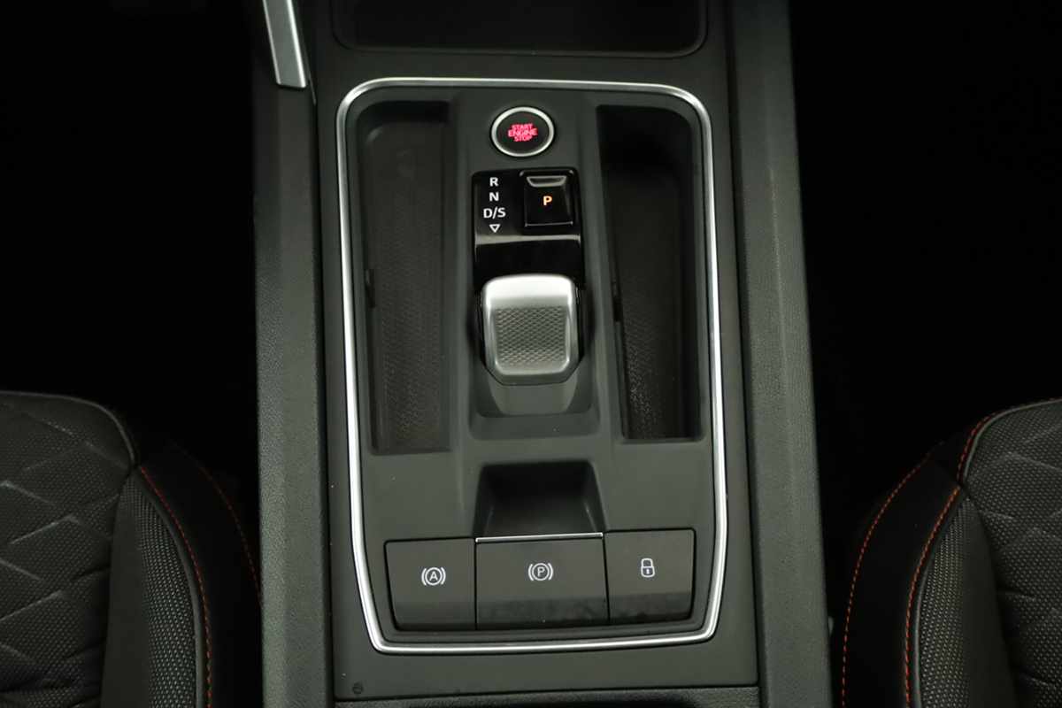 seat-leon-st-2025-hibrido-a-gasolina-1498cc