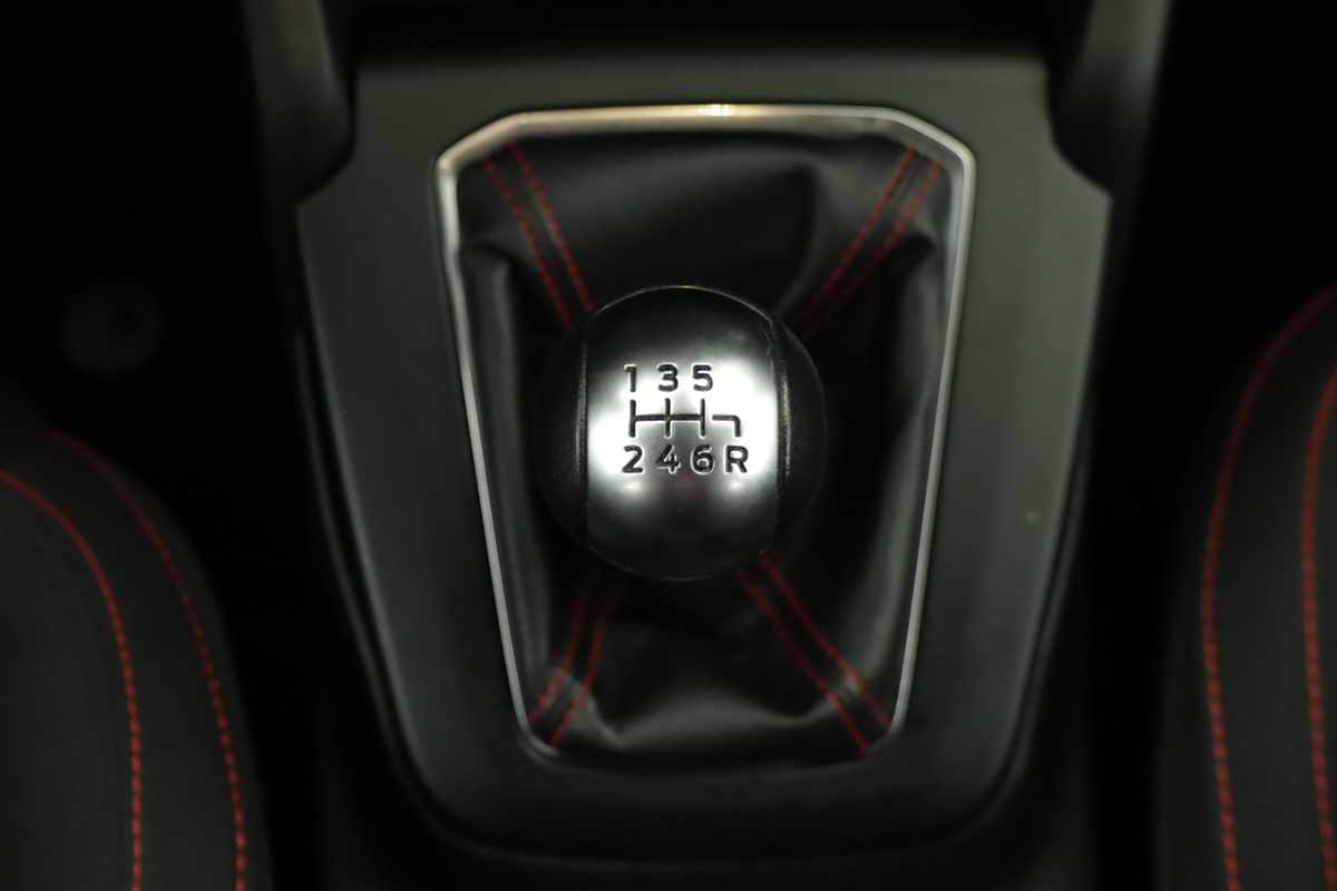 ford-focus-2025-gasolina-998cc