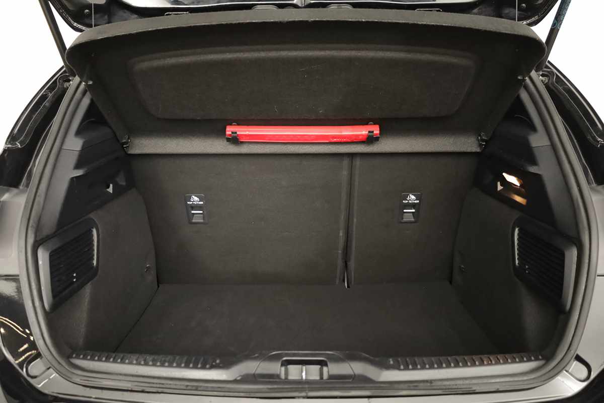 ford-focus-2025-gasolina-998cc