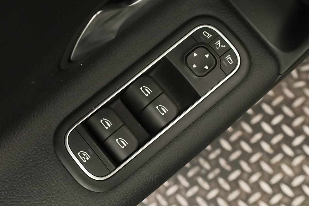 mercedes-benz-classe-a-2024-gasolina-1332cc