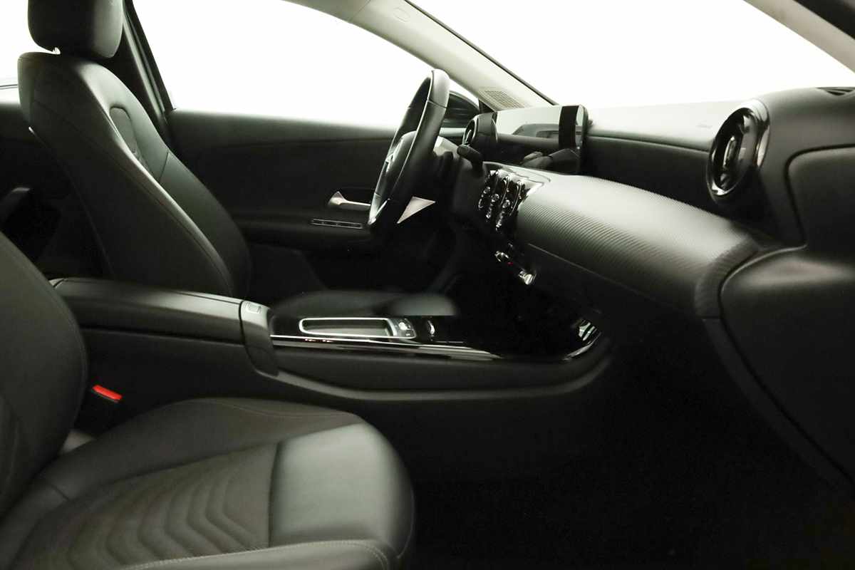 mercedes-benz-classe-a-2024-gasolina-1332cc