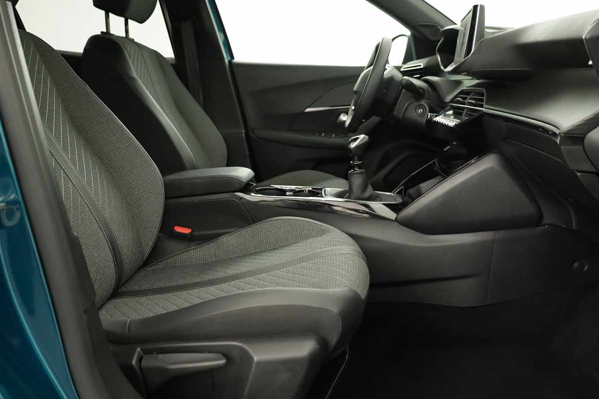 peugeot-2008-2025-gasolina-1199cc