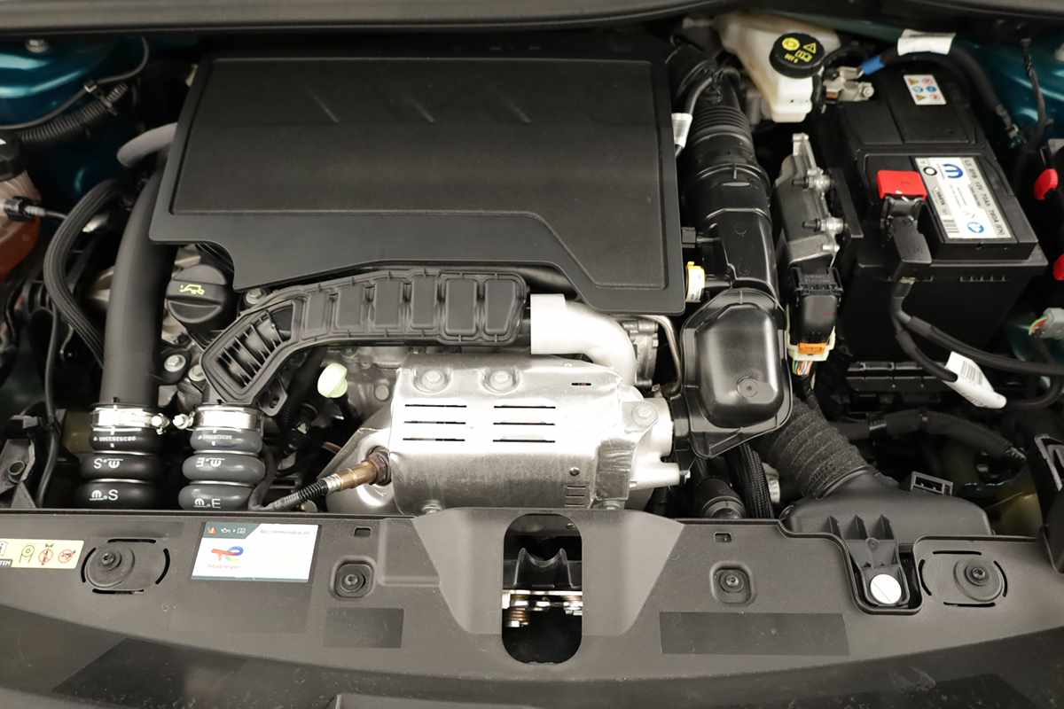 peugeot-2008-2025-gasolina-1199cc